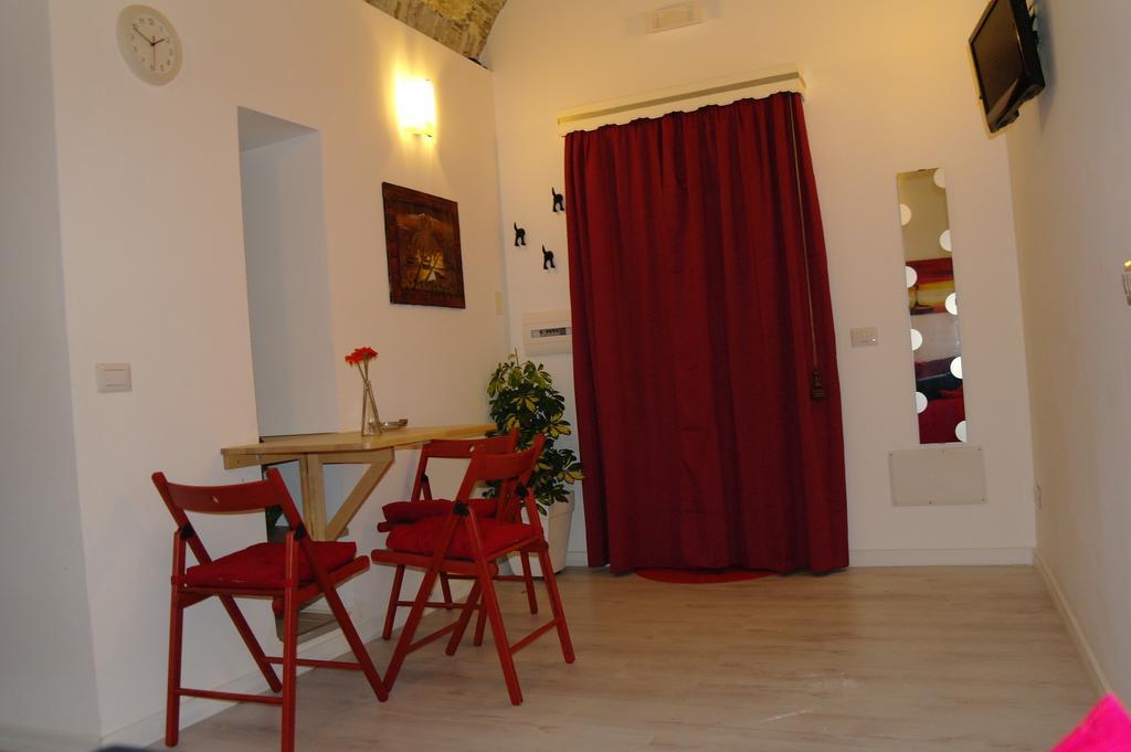 La Casa Dei Nonni Apartman Giardini Naxos Szoba fotó